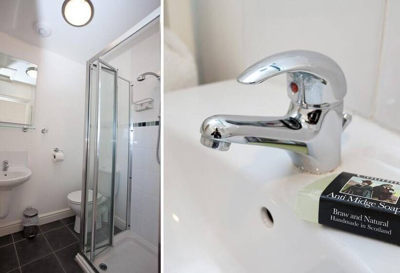 Port Charlotte Holidays