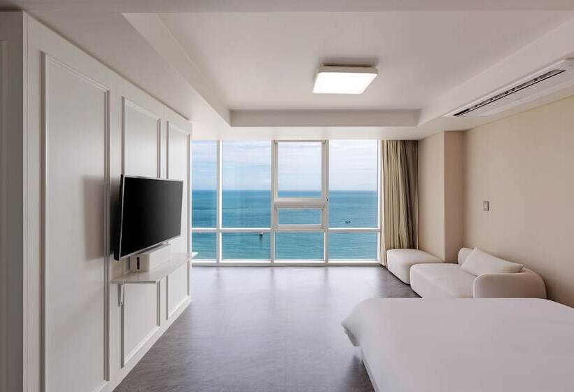 בית מלון כפרי Sun Cloud