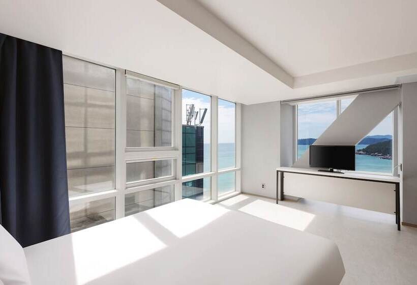 בית מלון כפרי Sun Cloud