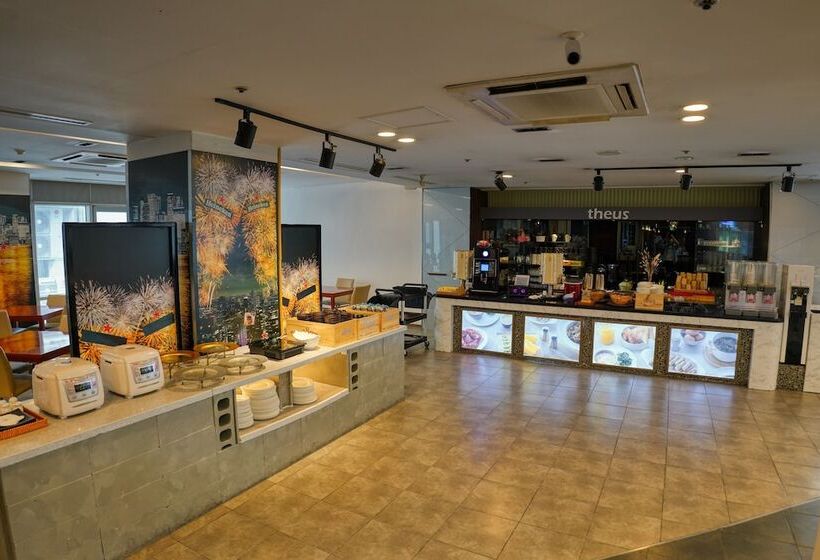 בית מלון כפרי Sun Cloud