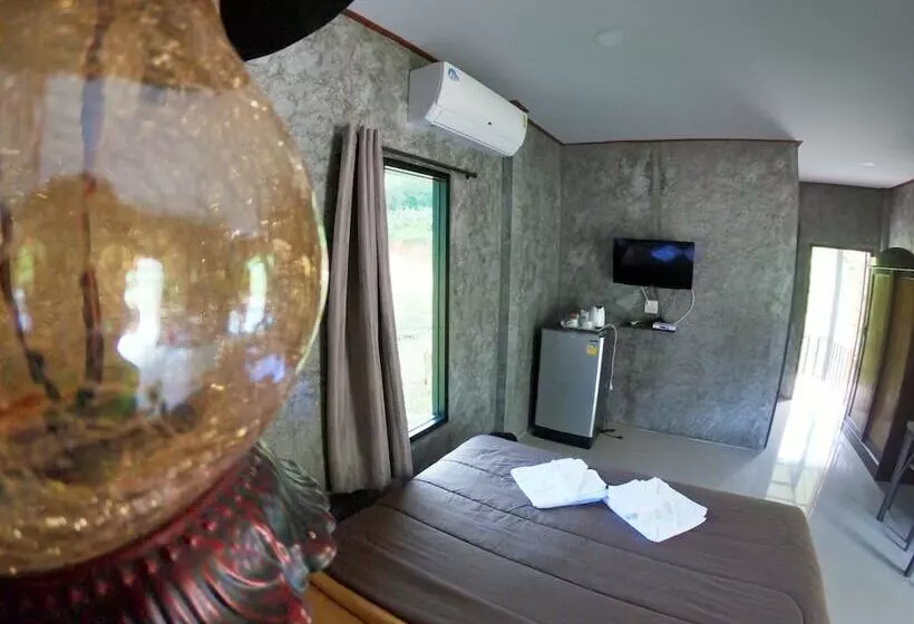 Majatalo Green Mountain Resort Koh Yao