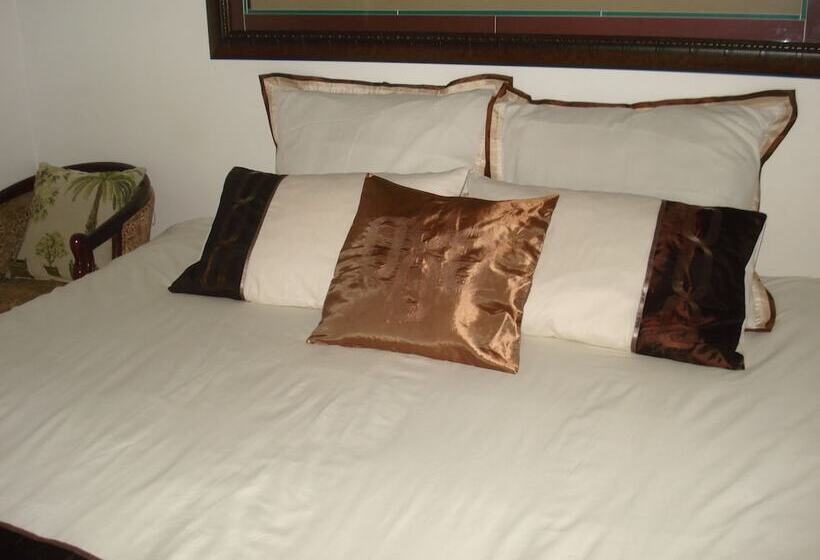 پانسیون Lapeng Home Away From Home