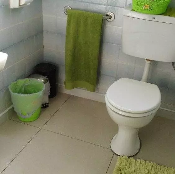 پانسیون Lapeng Home Away From Home