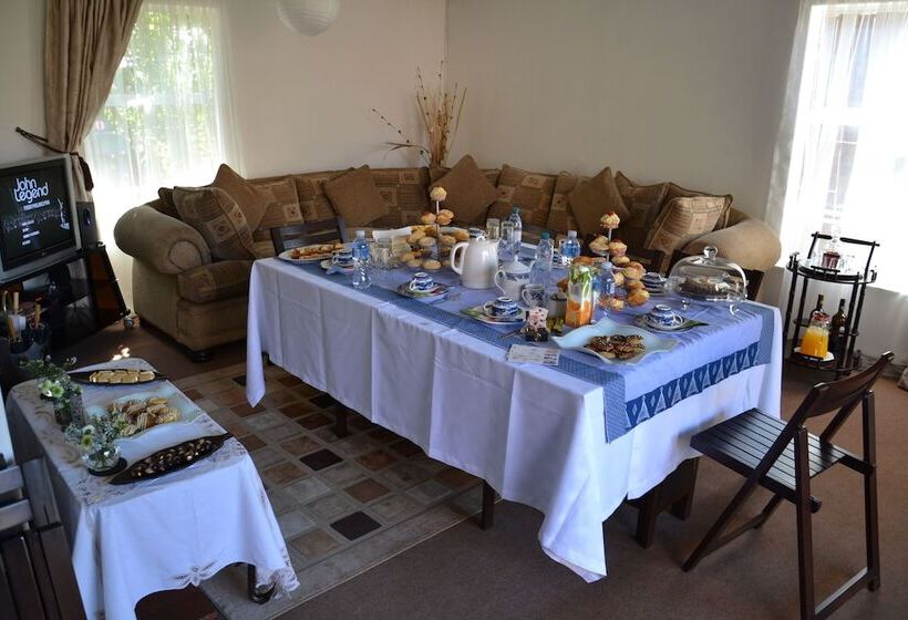 پانسیون Lapeng Home Away From Home