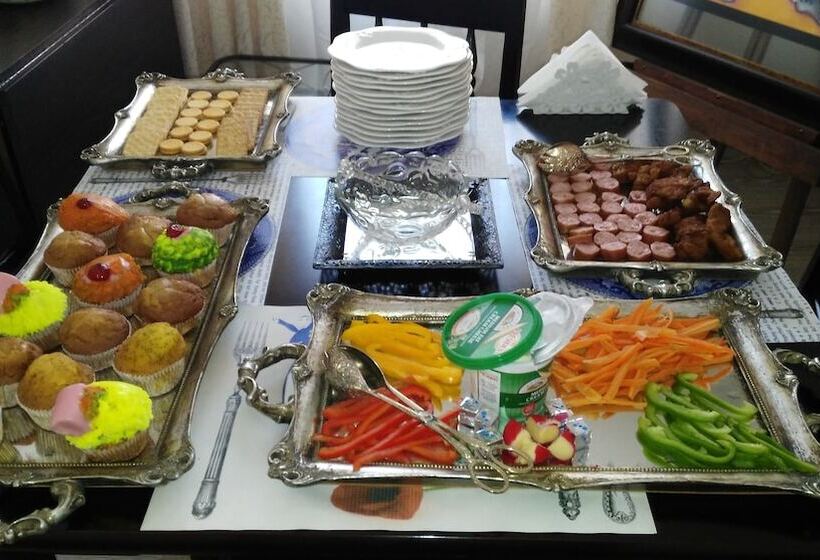 پانسیون Lapeng Home Away From Home