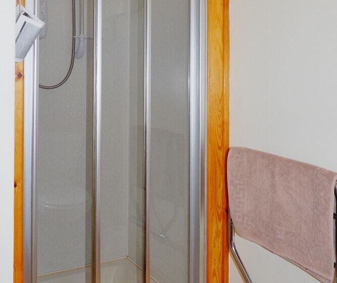 Steading Holidays Eilean Feoir