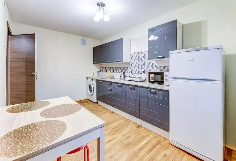 Ag Apartment Varshavskaya 63 1