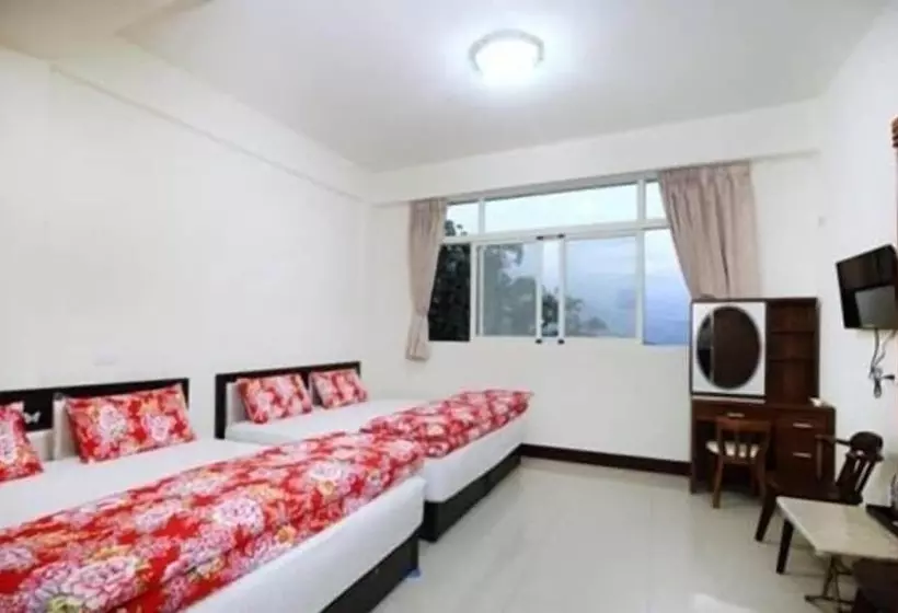 تختخواب و صبحانه Dong Ding Homestay