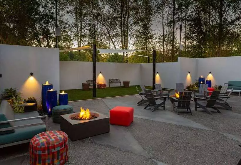 هتل Hilton Garden Inn Asheville South