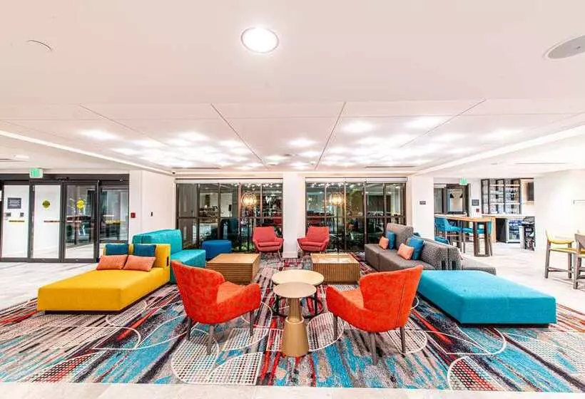 هتل Hilton Garden Inn Asheville South