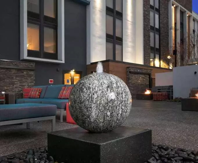 هتل Hilton Garden Inn Asheville South