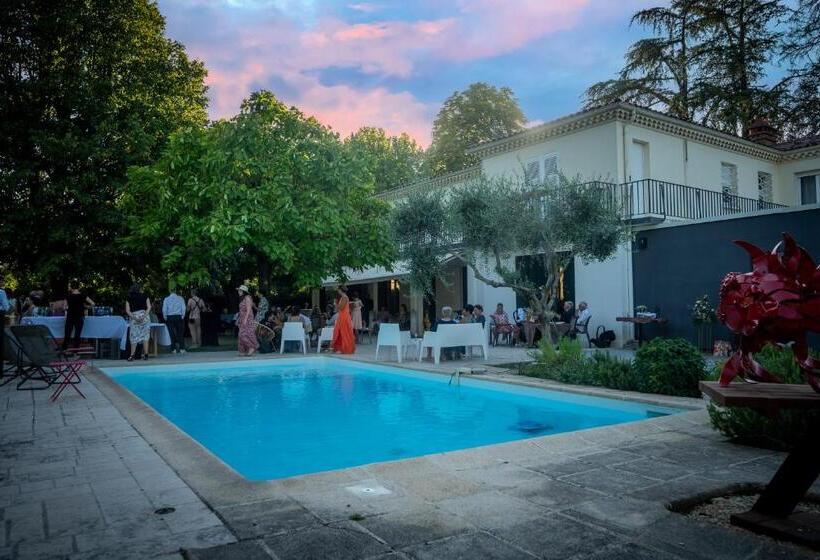 ホテル La Redoniere