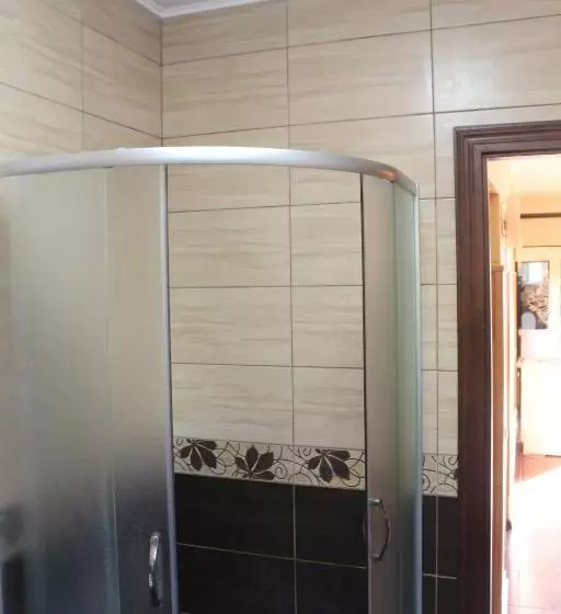 ホテル мандри