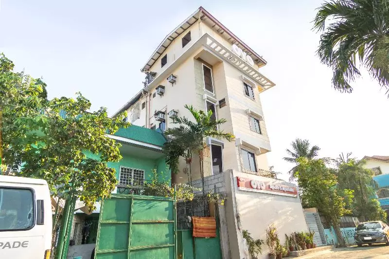 Hotelli Oyo 431 Apollo 11 Apartelle