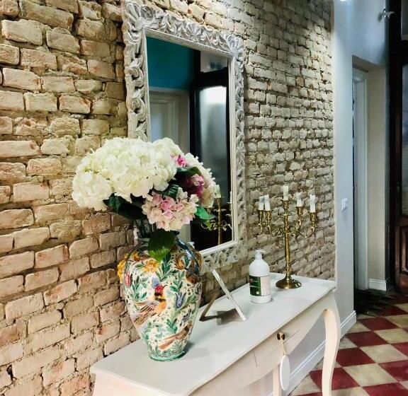 پانسیون Atelier