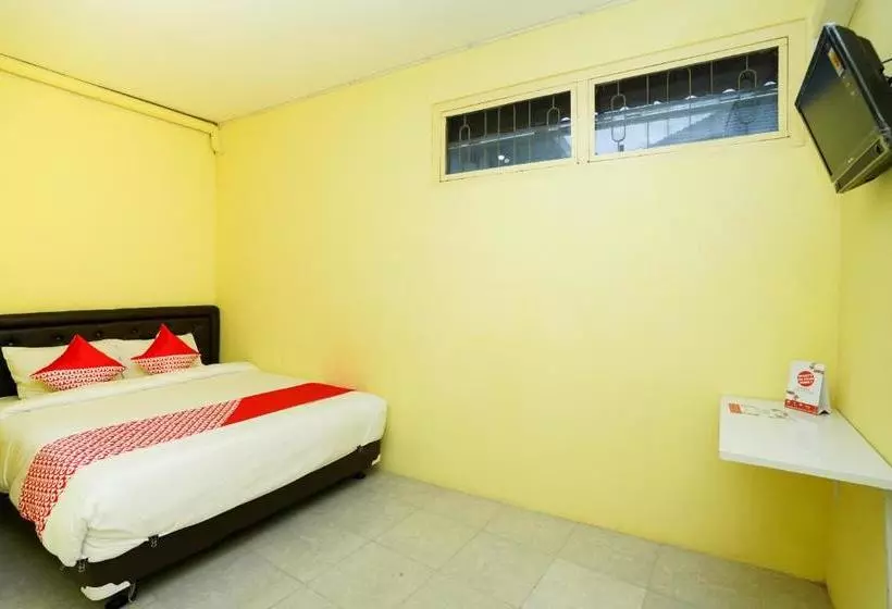 هتل Oyo 2663 Jombang Permai Syariah Residence