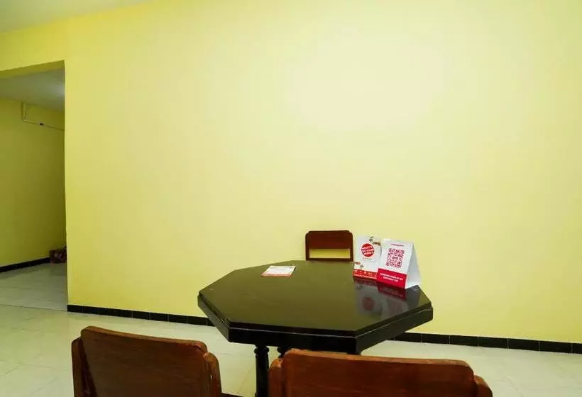 هتل Oyo 2663 Jombang Permai Syariah Residence