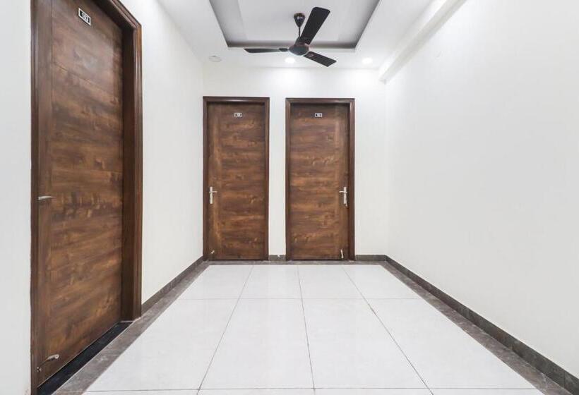 Hotel Collection O Green Leaf Residency