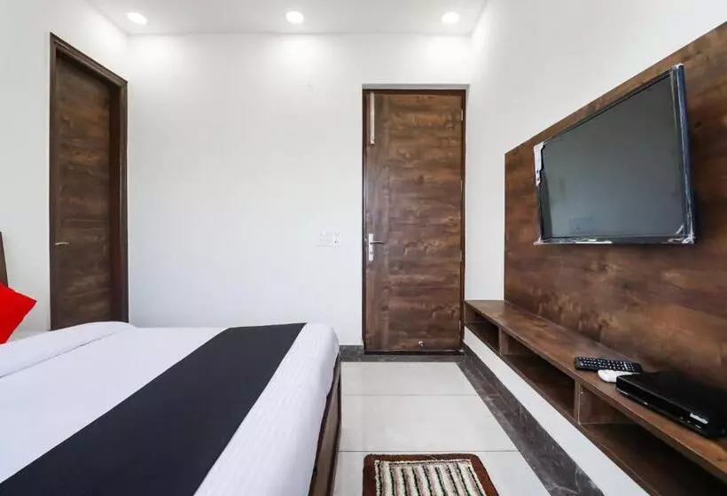 Hotelli Collection O Green Leaf Residency