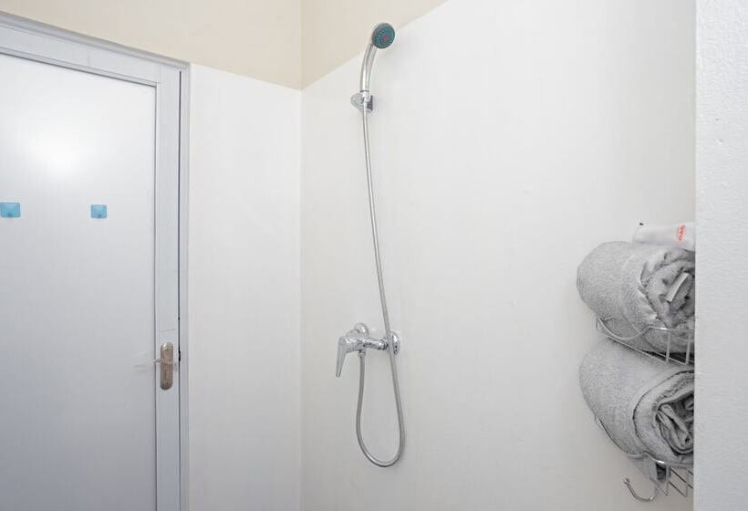 Otel Oyo 2443 Inn Joy