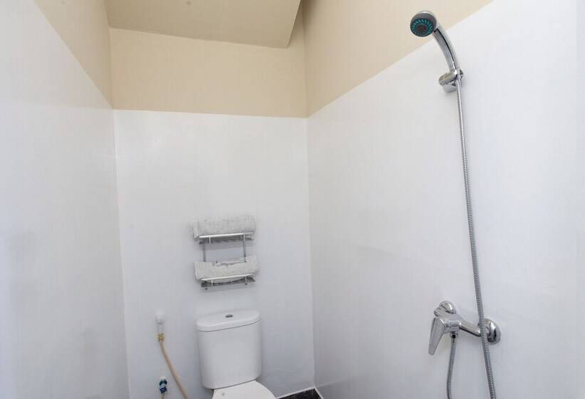 Otel Oyo 2443 Inn Joy