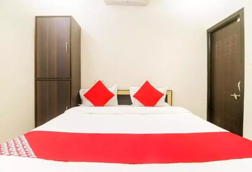 ホテル Oyo 64987 Balaji Palace