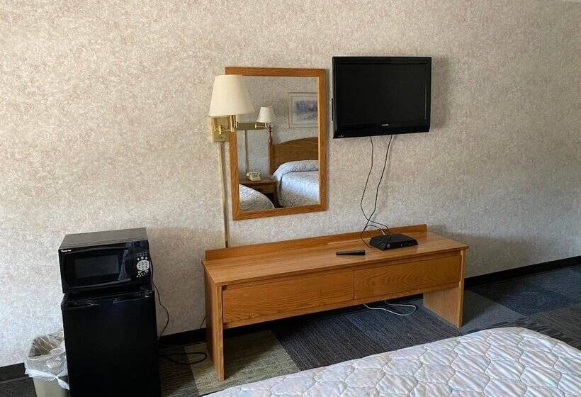 בית מלון כפרי Riverfront Lodge