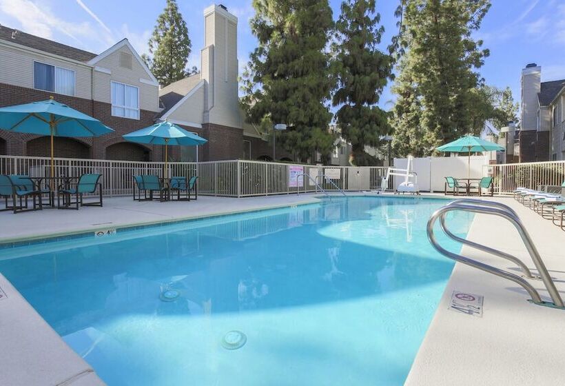 Residence Inn Bakersfield
