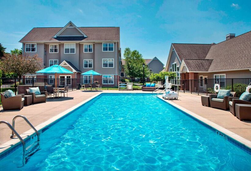 דירת נופש Sonesta Es Suites Allentown Bethlehem Airport