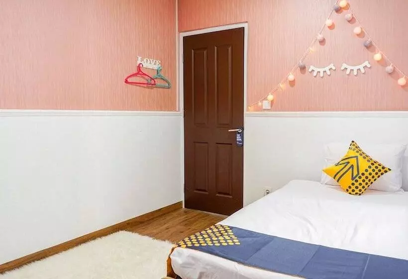 هتل Spot On 2053 Granada Syariah Home Stay