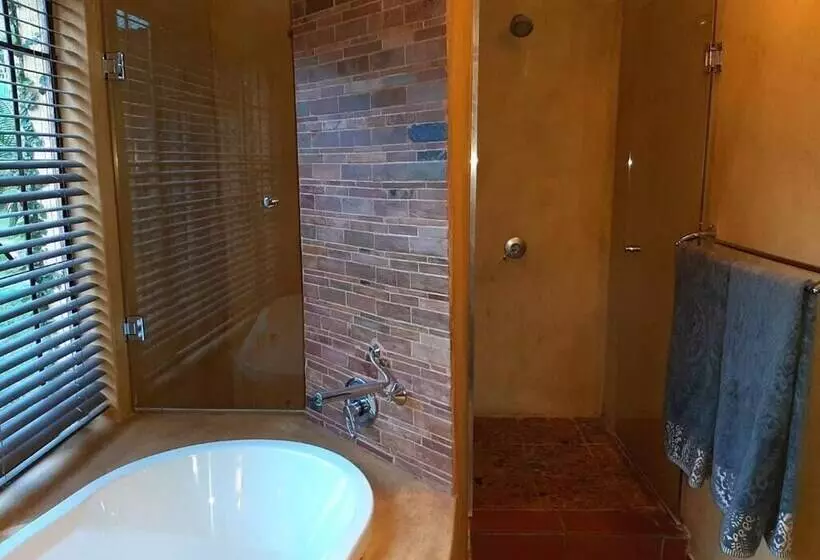 Majatalo Snl 12 Dwergarend