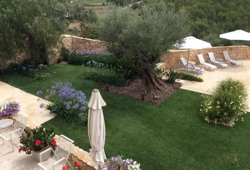تختخواب و صبحانه La Casa De Piedra