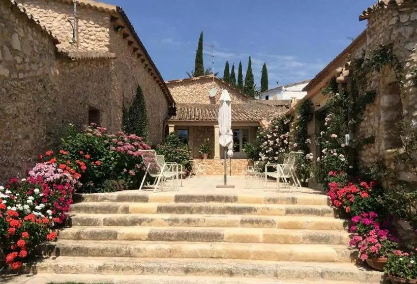 تختخواب و صبحانه La Casa De Piedra