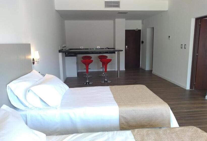 Отель Cantera Respira Campo