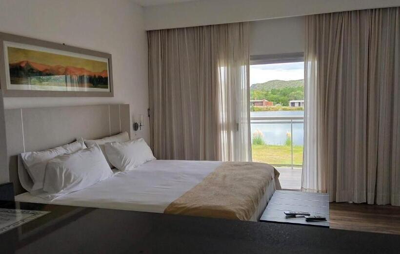 Отель Cantera Respira Campo