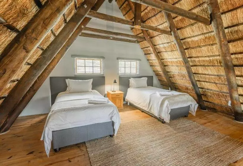 Hotelli Penwarn Farm Lodge