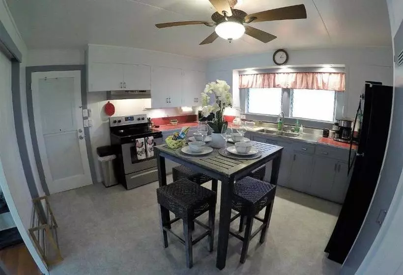 ペンション Hale Leilani   Hilo 3br Cold Ac