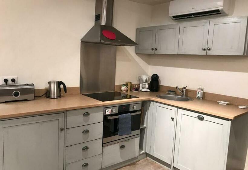 펜션 Le Relais D Auribeau