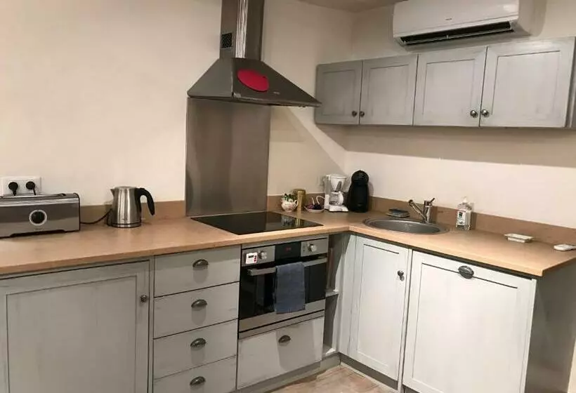 ペンション Le Relais D Auribeau