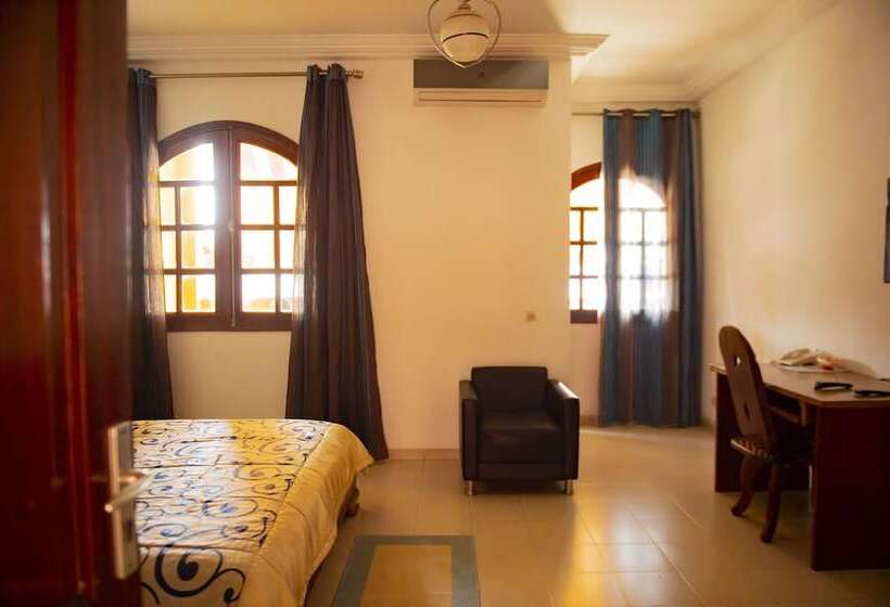 هتل Residence Vanestelle