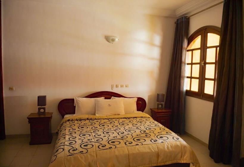 هتل Residence Vanestelle