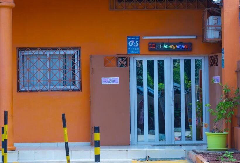 هتل Residence Vanestelle