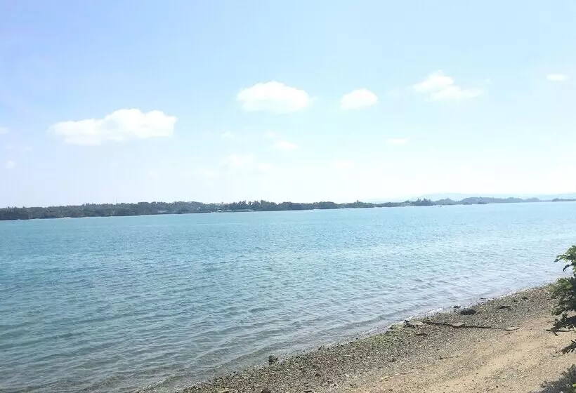 پانسیون Nel Beach