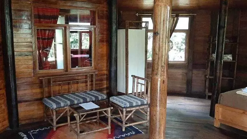 Hotelli Amazanga Ecolodge And Native Spa