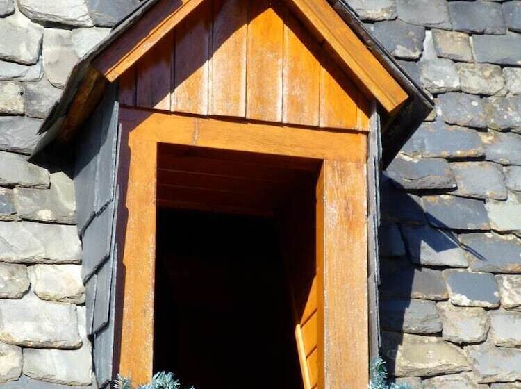 بنسيون Casa Puig