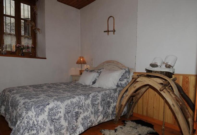 بنسيون Casa Puig