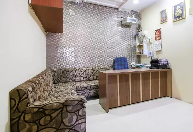 ホテル Spot On 68002 Kasthabhanjan Guest House