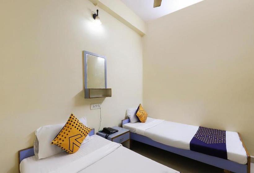 Отель Spot On 68002 Kasthabhanjan Guest House