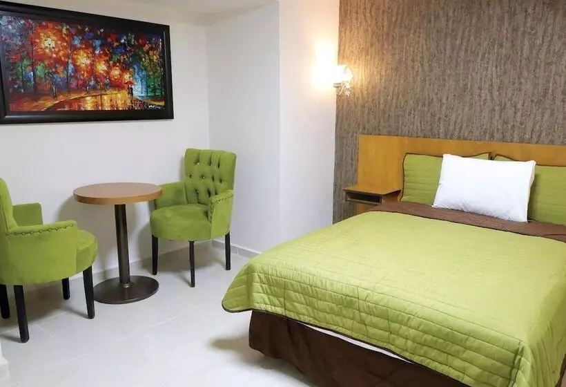 ホテル Royal Madero Inn
