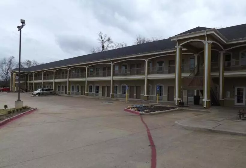 Hotelli Ssunriser Inn